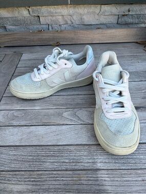 Veja V-10 Suede Sneakers Light Blue & Pale Pink